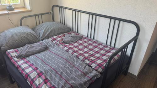 Grossbottwar Apartamento | Zimmer mit Gemeinschaftsbad in Großbottwar Zentrum