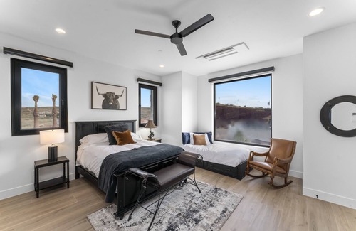 Hurricane Casa | Zion Escape Casita at Sand Hollow – Very Comfortably Sleeps 3