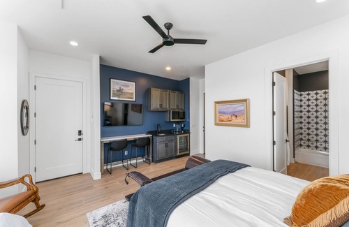 Hurricane Casa | Zion Escape Casita at Sand Hollow – Very Comfortably Sleeps 3