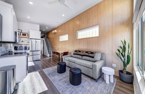 Virgin Casa | Zion Retreat: Brand New Tiny Home w/ King Bed, Full Kitchen & Kids Loft #1