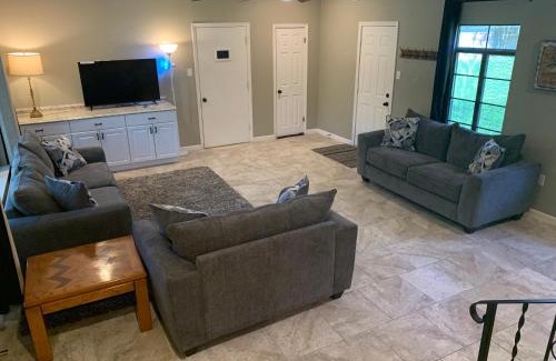 New Braunfels Casa | Zipp Away LD 728