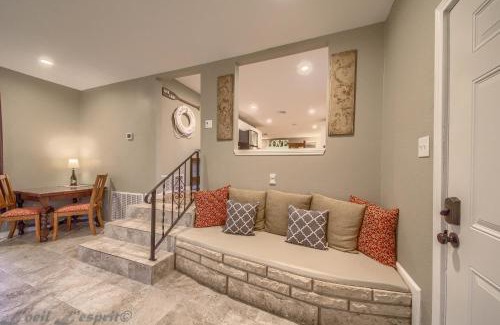 New Braunfels Casa | Zipp Away LD 728