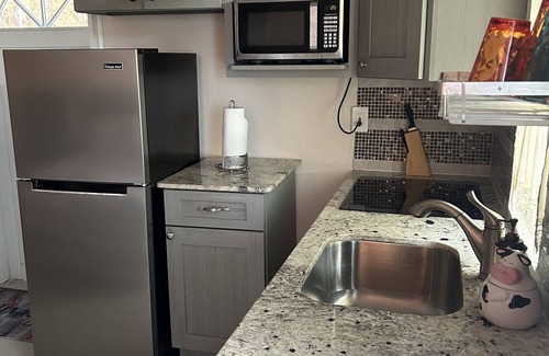 Estate Lilliendal and Marienhoj Apartamento | Zoë Oasis - The Couple’s Choice & #1 Wholesome Getaway 🤍