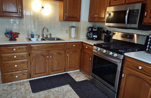 Omaha Casa | ZOO Old Market CHI Charles Schwab Field Cozy Downtown House