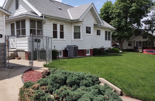 Omaha Casa | ZOO Old Market CHI Charles Schwab Field Cozy Downtown House