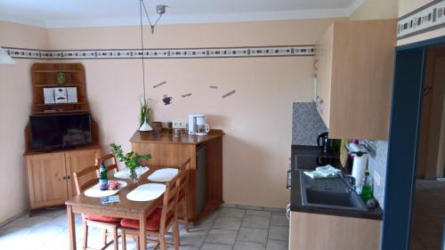 Hohen Wieschendorf Apartamento | Zur Schwedenschanze 2