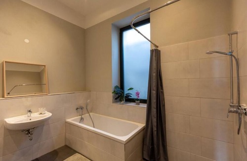 Abtnaundorf Apartamento | Zwei Lofts in Kulturdenkmal nähe Zentrum (VI+I)