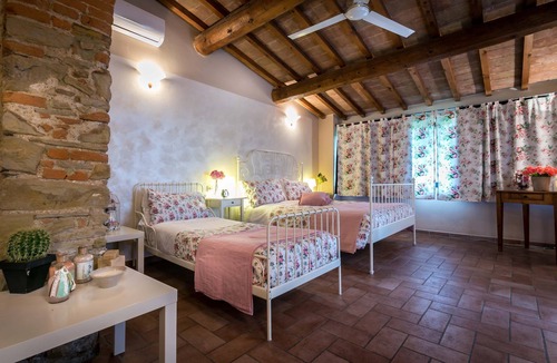 Barberino di Mugello Cama Y Desayuno | Il Vignolino Bed and Breakfast