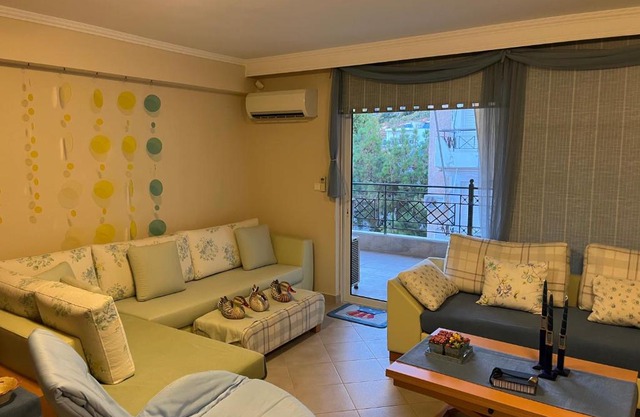 'Ομορφο διαμέρισμα σε πολυκατοικία στο Loutraki