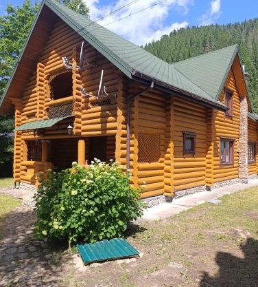 Біля Синевіру