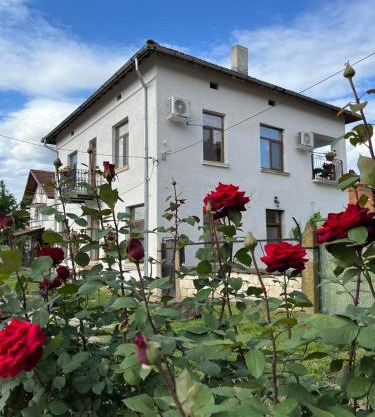 Къща за гости Куклите Петревене