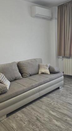 Щастлив дом