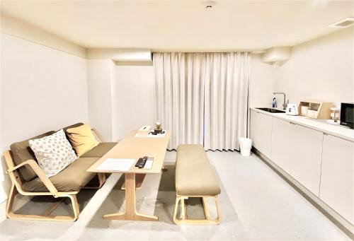 东京上野秋叶原超豪华双卧套房Ydob 最大8人上野公园3分钟 地铁1分钟位置绝佳超级繁华免费wifi Dyson吹风机