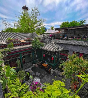 北京悦明元星空白塔景观四合院民宿