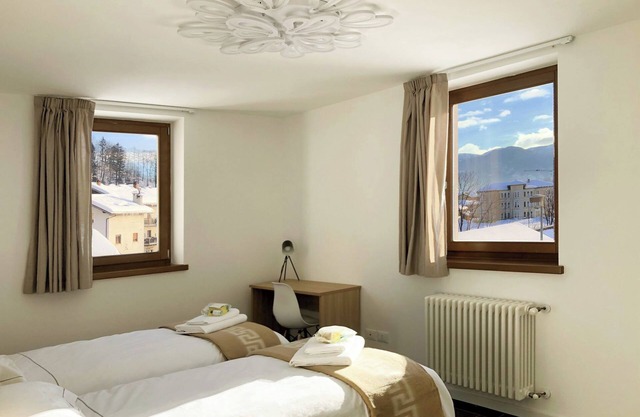 004 - 6 PAX – TERRAZA