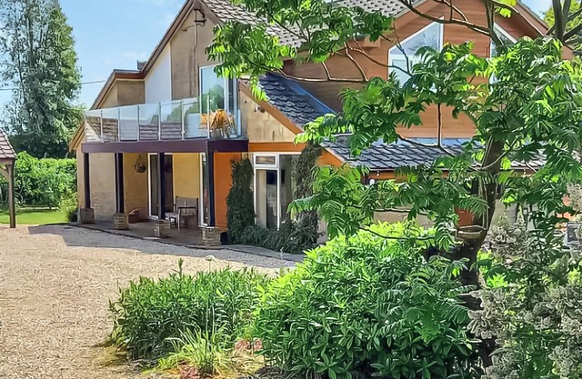 1 bedroom accommodation in Wincanton