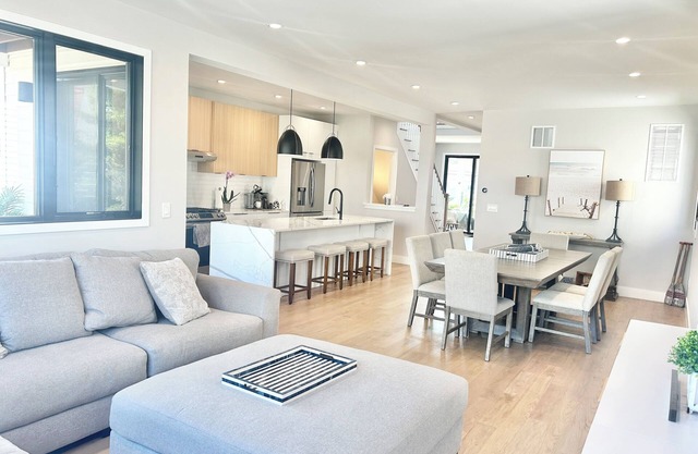 1 blocks to the Beach - New construction!!! New listing!