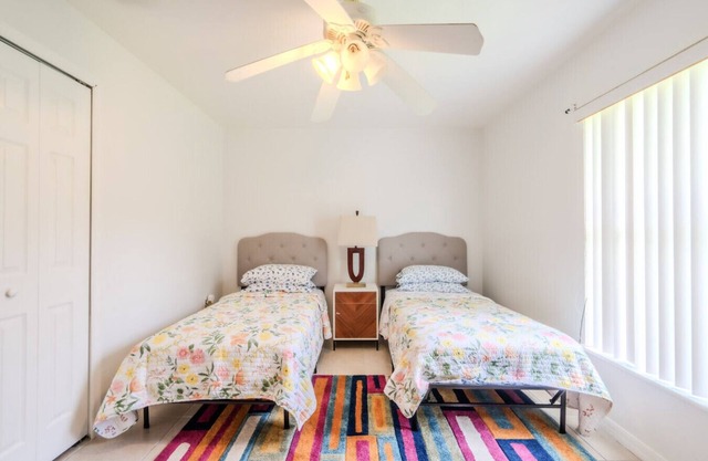 1 Flint and Kingscrest, LLC - Apopka