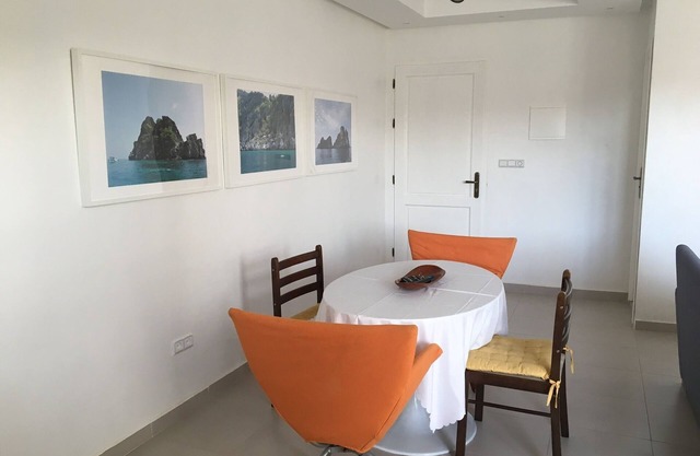1 min de la playa confortable apartamento reformado