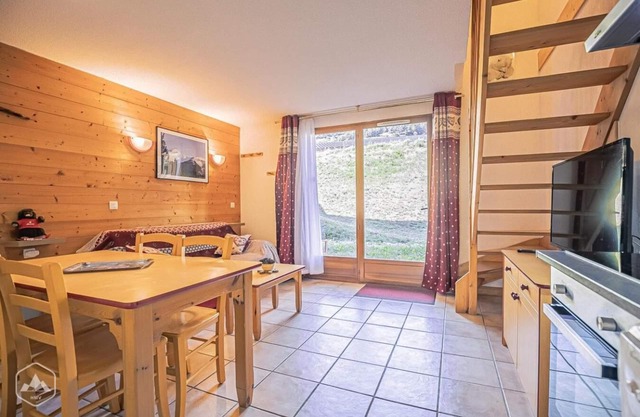 A 10m de las pistas de esquí, Planta baja, vista limitada, tv, local para esquís, 36m², Aussois