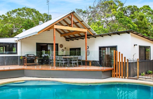 11 Naiad Court - Rainbow Shores