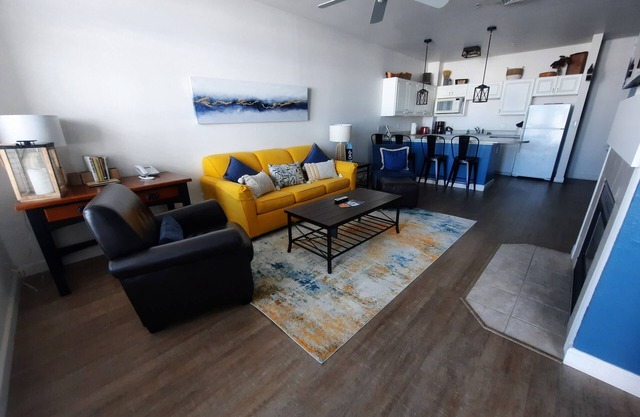 121- 1505 South Shore Dr, Delavan WI