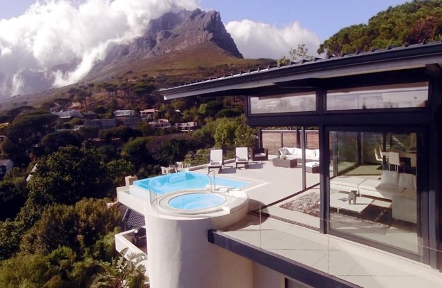 129 on Kloof Nek Apartments