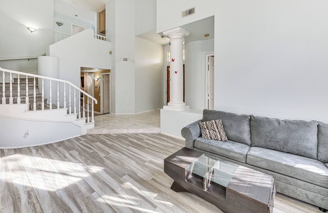 13 Mi to Dtwn Riverside: SoCal Family Home!