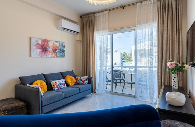 147 VOR - Stay Bloom Apartment