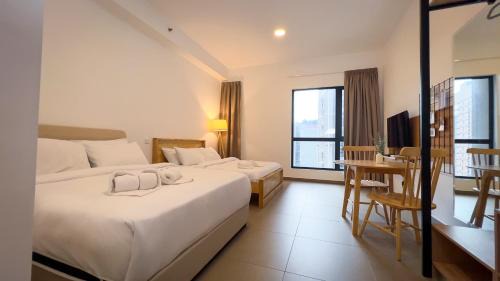 15 Mossaz Muji 2 Queen Bed By Light House