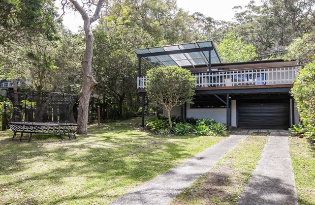 Stay 7, pay 5 these school holidays-w/ Trampoline