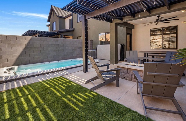 1618| Private Swim Spa, Hot Tub, Resort Pool