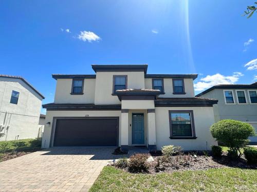 179MM - Balmoral Resort