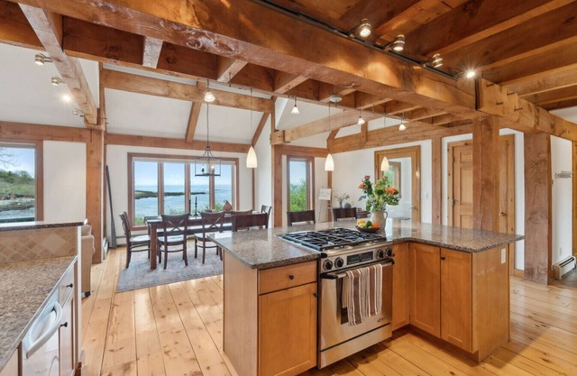 18 Lock Lane, York, ME