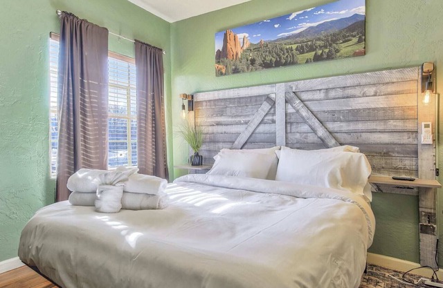 1BD Suite✶Close to Red Rocks✶Dogs Welcome!