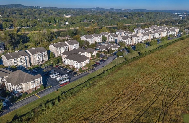 1Bed/1Bath Gorgeous Nashville Resort Next to Grand Ole Opry!!
