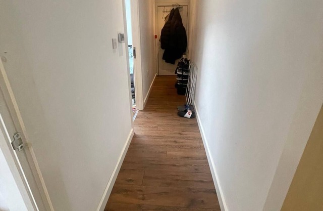 1bed Cosy Flat Located in a Busy Area With Lots of Activities