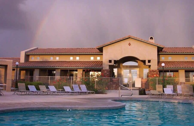1br Condo- AZ Golf, Caving, Tennis, & Rock Climbing!