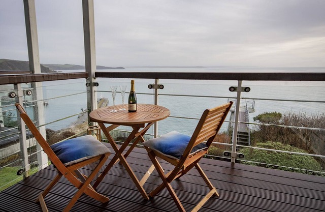 Apartamento en el 1er piso con vistas al mar excepcionales con acceso a la plataforma de observación