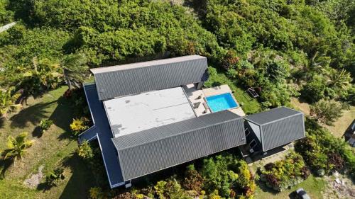 2 bdrm spacious Villa with pool