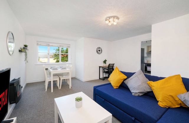 2 bed Luxury Apartment