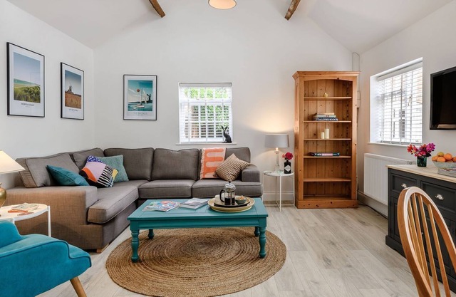 2 bedroom accommodation in Cawston