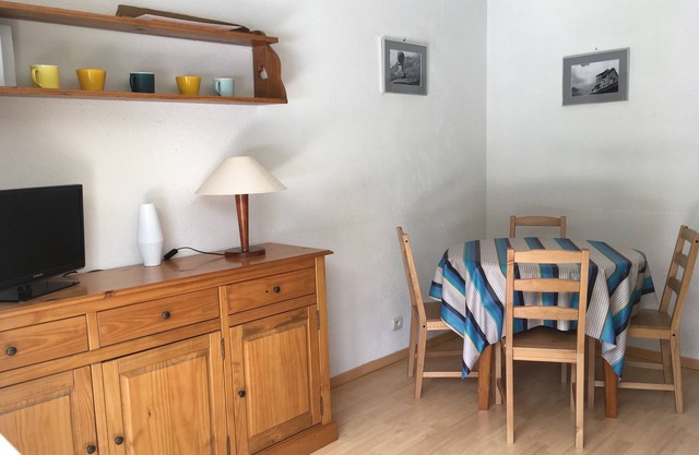 Apartamento de 2 dormitorios 5/6 personas con jardín.