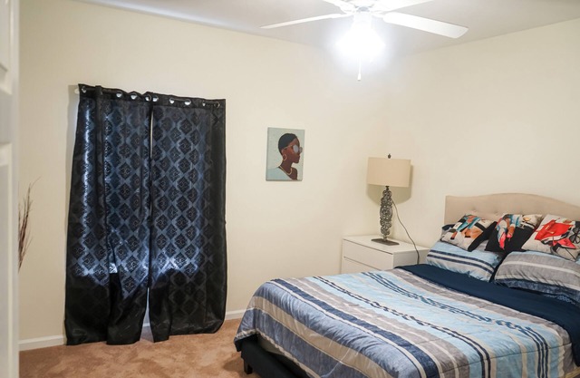 2-bedroom apartment in beautiful Huntsville with AC