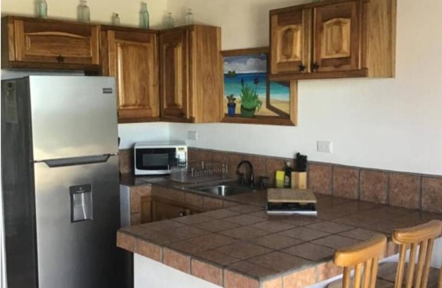 2-bedroom condo in beautiful Cahuita with AC