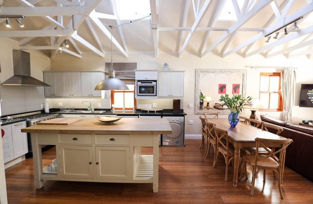 Casa de campo de 2 dormitorios - Lujo de 5 estrellas - Alojamiento con cocina - Constantia