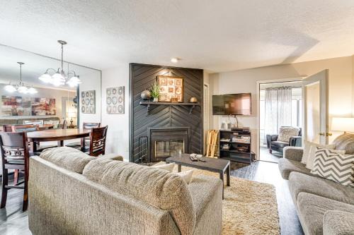 2 Blocks to Angel Fire Resort Family Condo