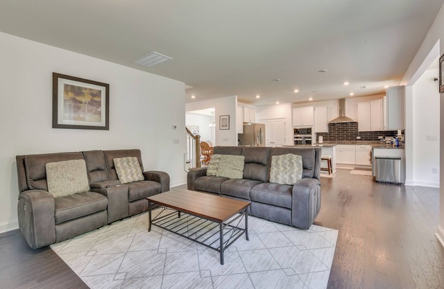 2 Mi to Historic Dtwn Belmont: Family Gem w/ Patio