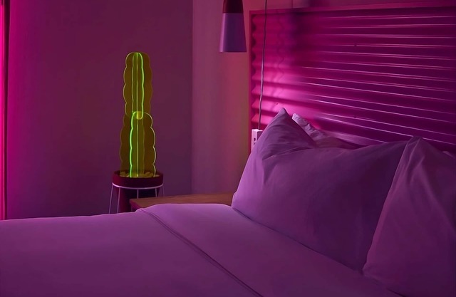 2 Pet-Friendly Unit! Enjoy the Pool Access and Relaxing View of the Mountain!