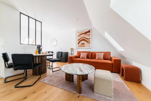 2 pieces refait a neuf dernier etage - Paris 19 - 4P - FLAT-GUEST